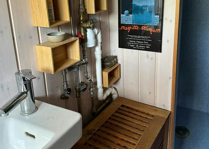 Authentic By Reerso *